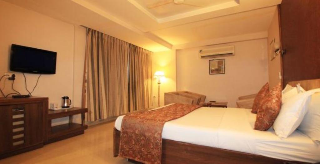 Hotel Eden Ahmedabad Exterior foto